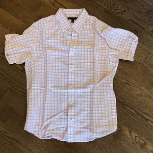 Short sleeve orange & white Banana Republic linen button up shirt, never worn.